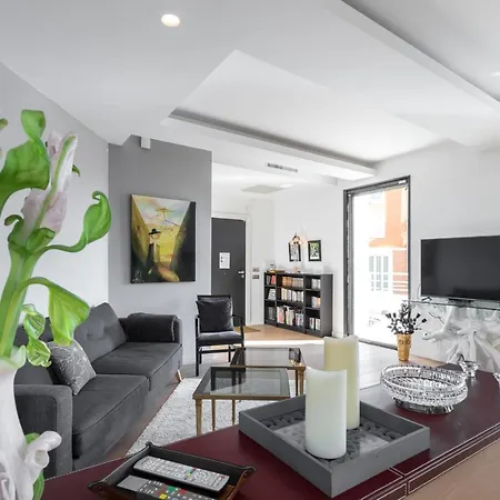 Apartment Spacious Standing Acparking *