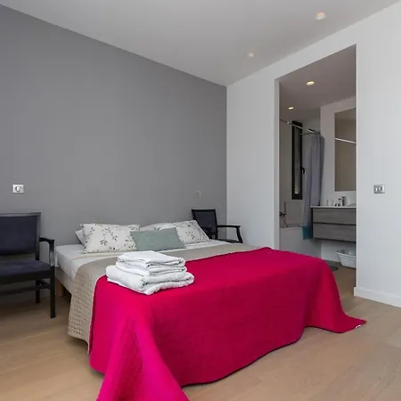 Spacious Standing Acparking * Nizza
