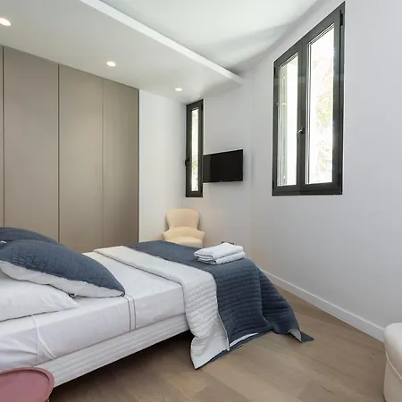 Apartment Spacious Standing Acparking *